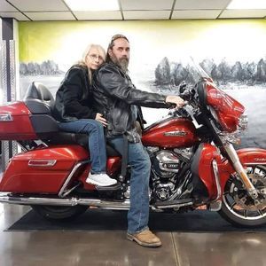 Meet your Posher, Adam